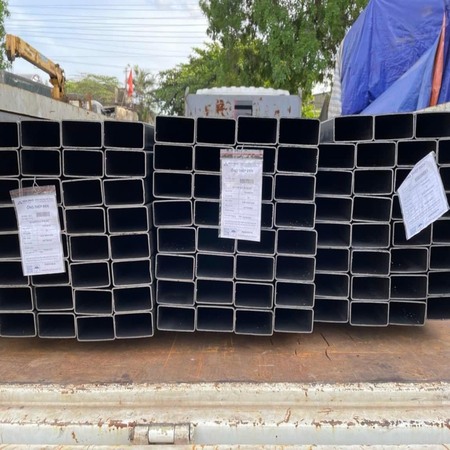 Thép hộp chữ nhật  50x100x2.3